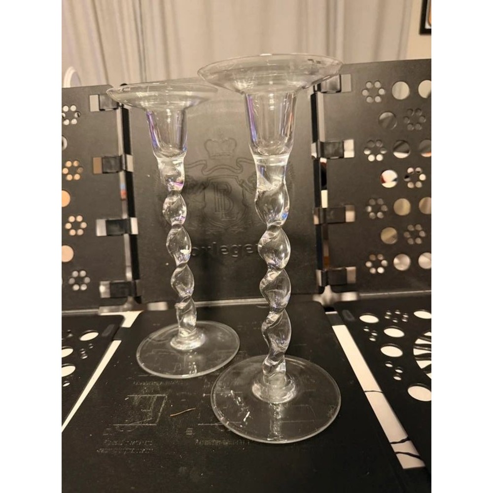 Pair of Clear Glass Twisted Spiral Stem Taper Candle Holders Set of 2 Elegant